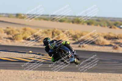 media/Nov-17-2024-CVMA (Sun) [[1fec520723]]/Race 17-Amateur Supersport Middleweight/